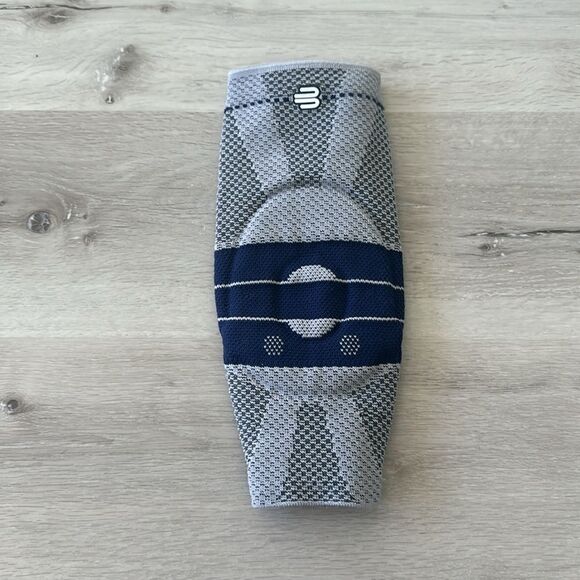 Bauerfeind GenuTrain - Knee Brace Titanium 5C NWOT - Picture 6 of 8